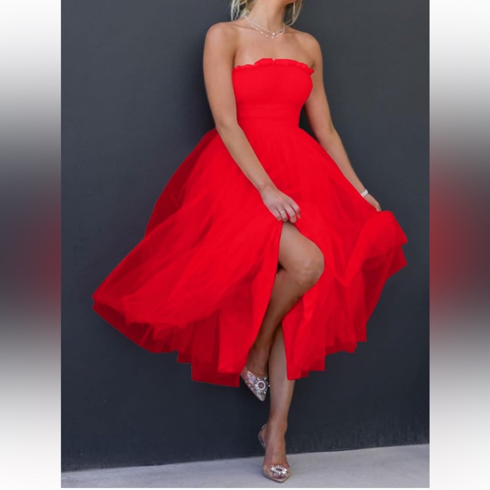 Sweetheart Ruched Tulle Strapless Dress